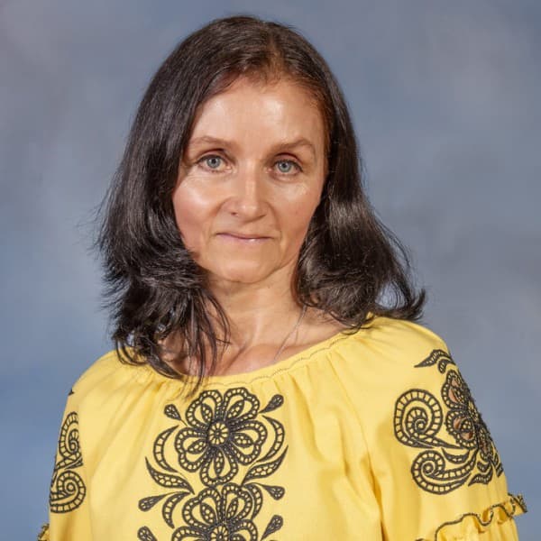 Наталя Кузів
